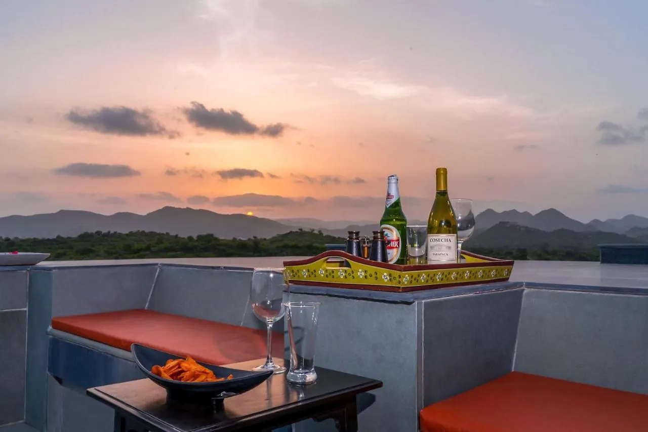 The Jungalow By Vista Rooms Udaipur